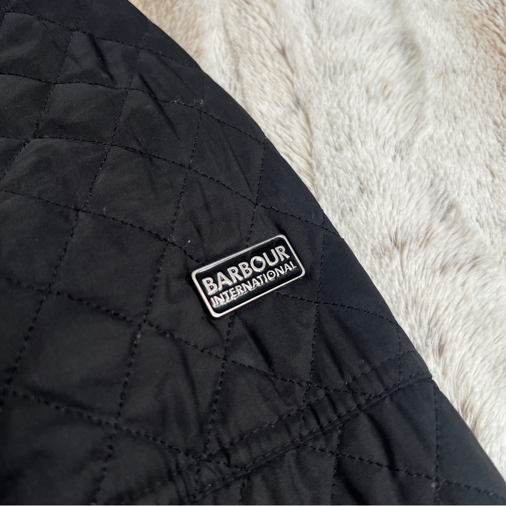 Black Quilted Women's Belted Jacket - Picture 7 of 16